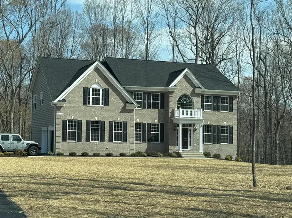 12126 Calverts Run Ct, La Plata, MD 20646