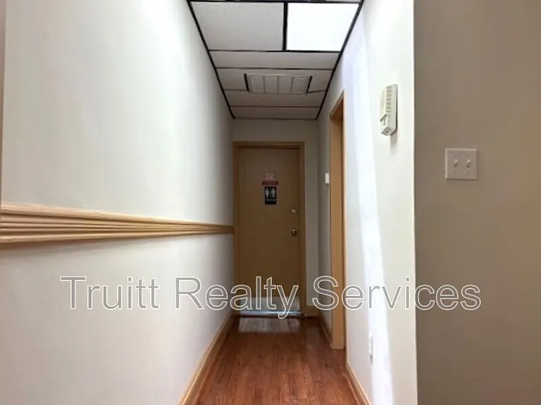 1319 Pennsylvania Ave S #E-2 — Photo 5