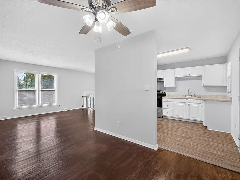5001 Springview Rd — Photo 24