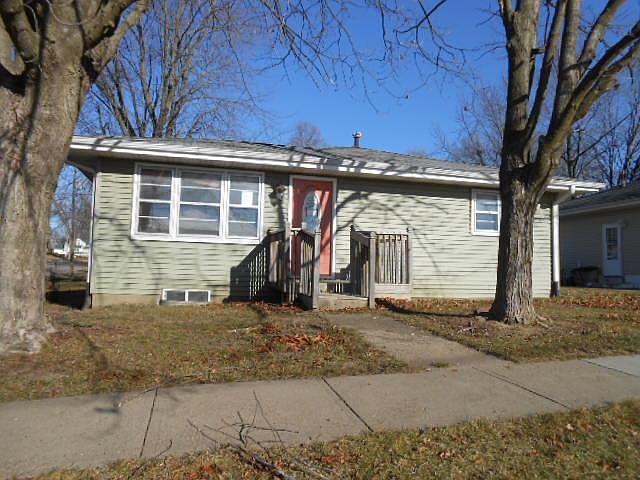 1st image of 713 W South St