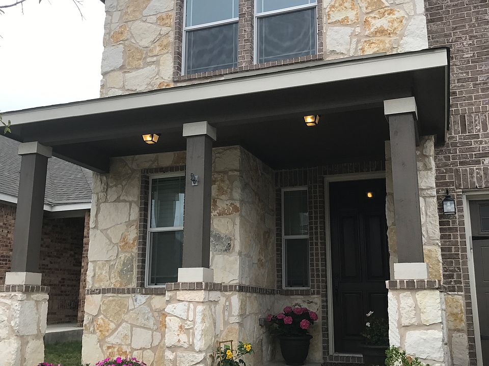 2nd image of 1512 Berlin Ln