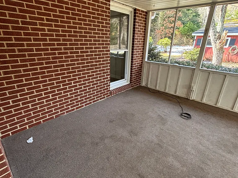 223 Daniel Dr — Photo 25