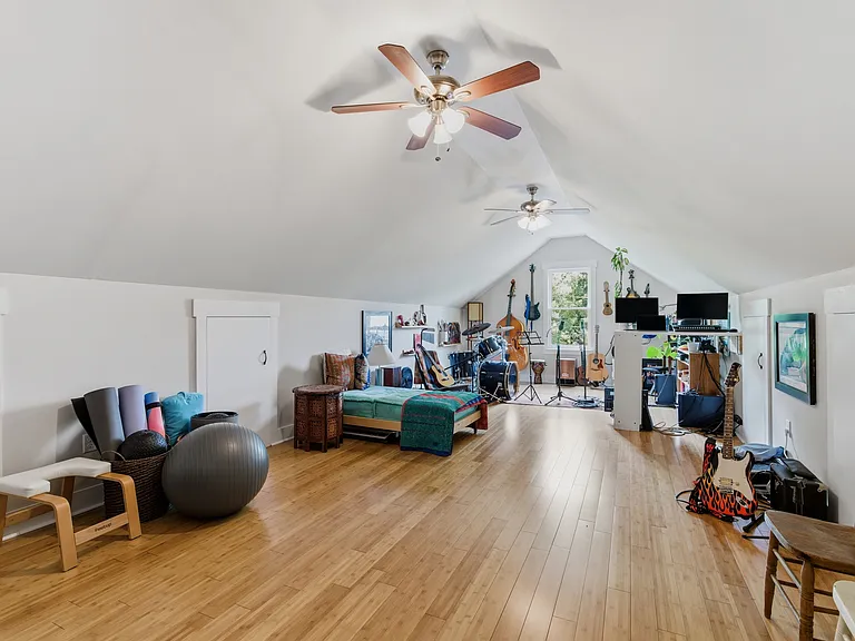 1315 Greenwood Ave — Photo 20
