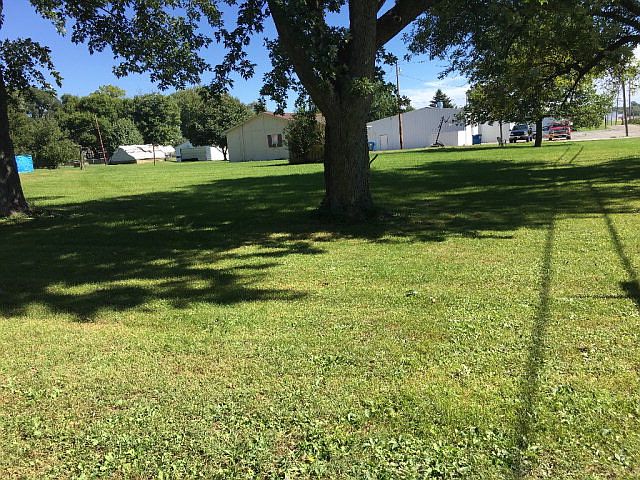 2nd image of 309 N 8th Ave
