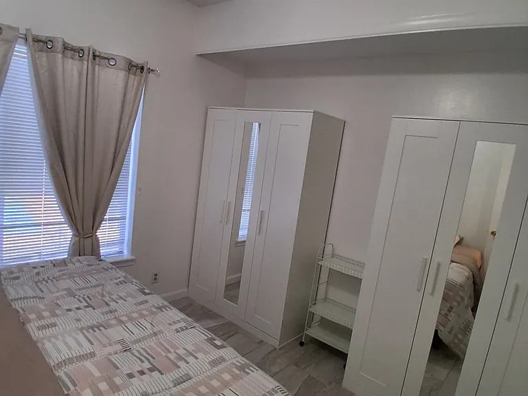 2209 S Braeswood Blvd #31I — Photo 30