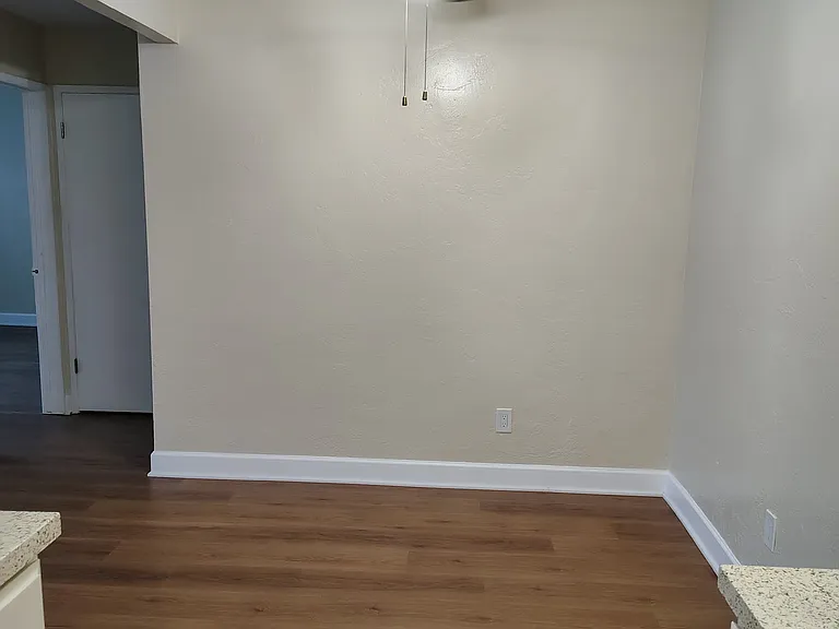 6742 Western Ave #4 — Photo 2
