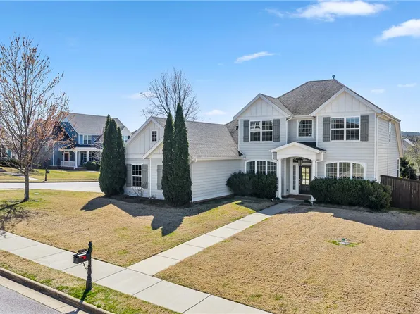 1013 Charing Cross, Cave Springs, AR 72718