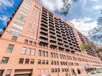 165 N Canal St APT 1021, Chicago, IL, 60606