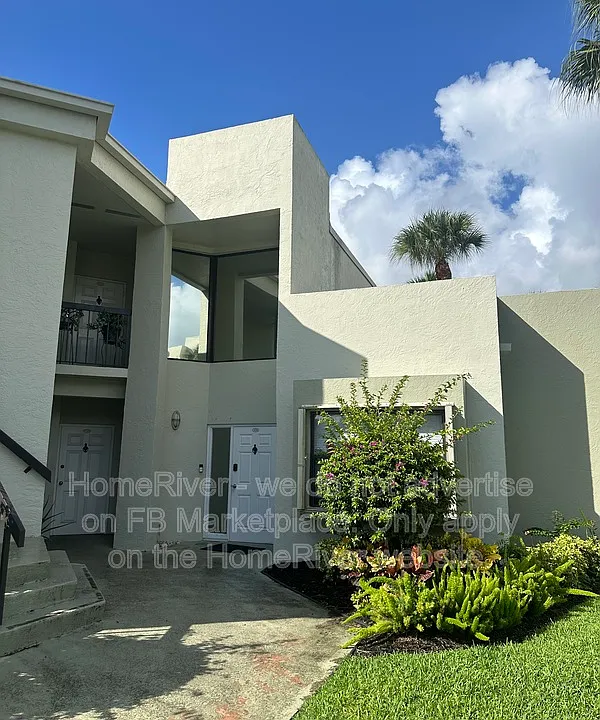 6418 La Costa Drive Apt #104