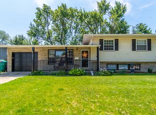 2206 Douglas St, Joliet, IL 60435