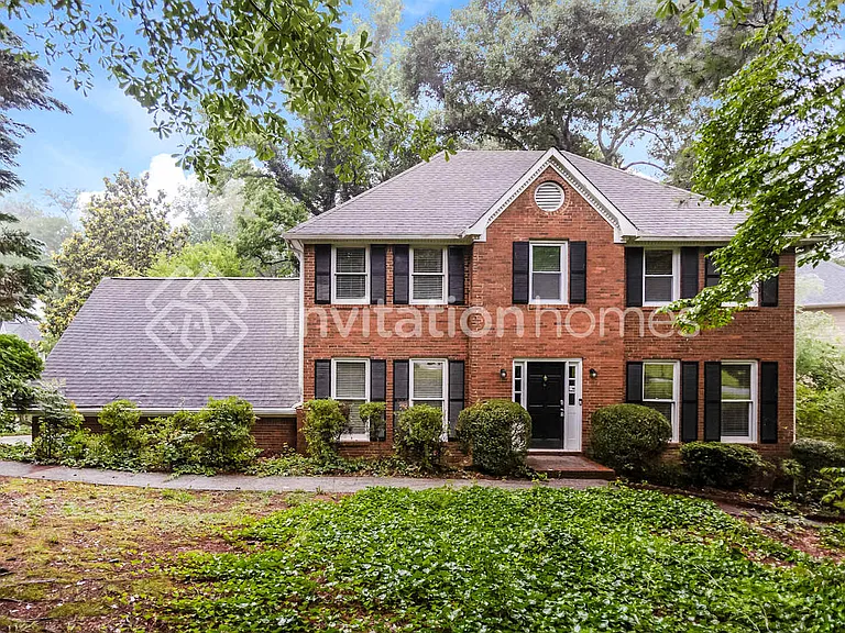 1591 Willow Blf — Photo 1