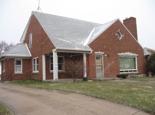 3169 S 38th St, Milwaukee, WI 53215