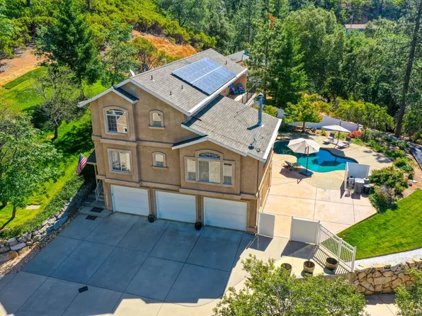 580 Gayl Dr, Colfax, CA 95713