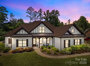 886 Abilene Ln, Fort Mill, SC 29715