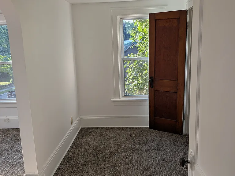 1263 Lexington Ave — Photo 14