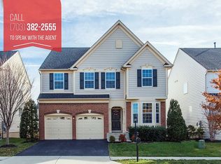 8711 Raleigh Mews, Gainesville, VA 20155