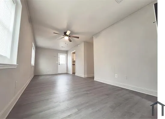 836 White Oak Dr #B — Photo 6