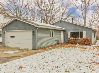 12 Waban Rd, Timberlake, OH 44095