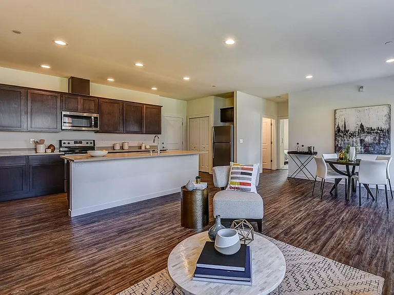 Orchard Place Townhomes — Photo 4