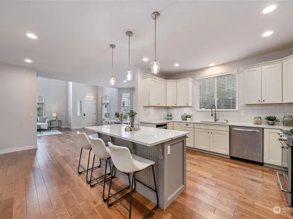 6790 161st Avenue SE #A, Bellevue, WA 98006