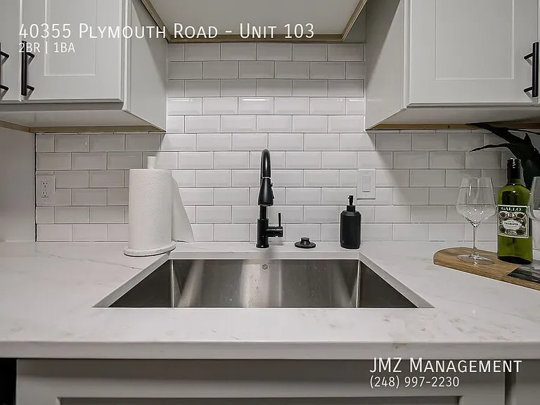 40355 Plymouth Rd #103 — Photo 14