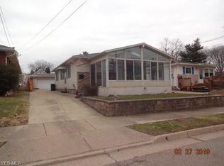 615 Gibbs Rd, Akron, OH 44312