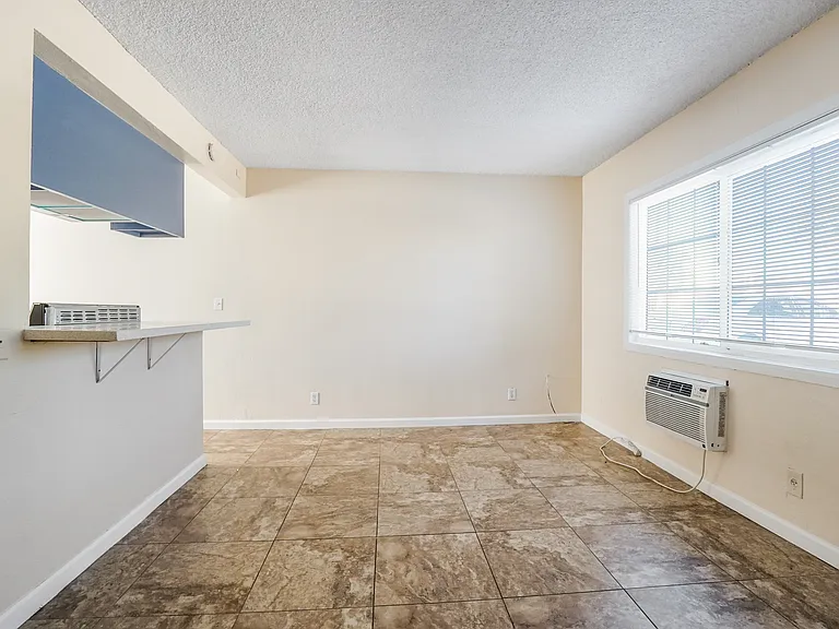 33140 Olive St — Photo 12