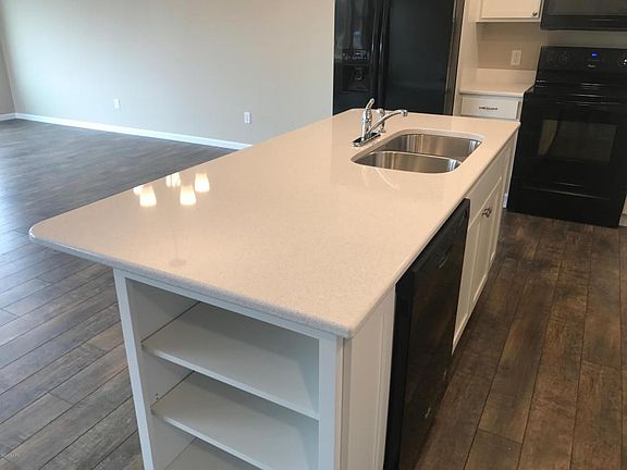 3rd image of 5622 Sandalwood Ct