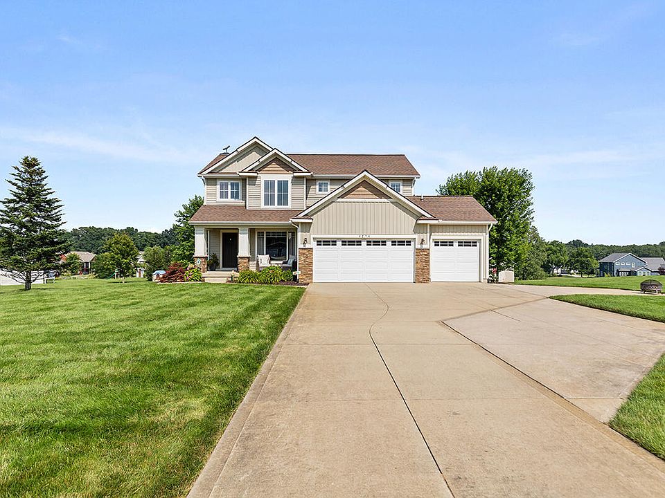 1st image of 4270 Autumn Ridge Dr