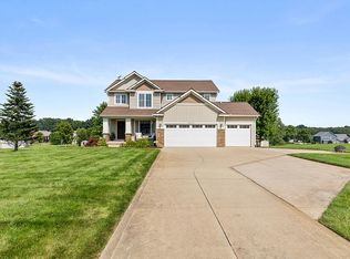 4270 Autumn Ridge Dr, Middleville, MI 49333