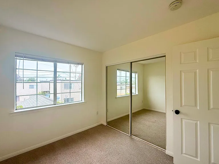 4640 Muir Ave — Photo 10