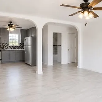 273 Readwell Dr #1 — Photo 3