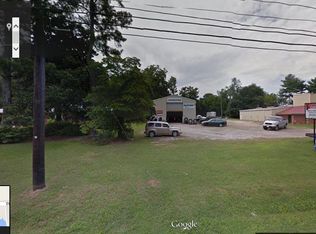 272 W May St, Winder, GA 30680