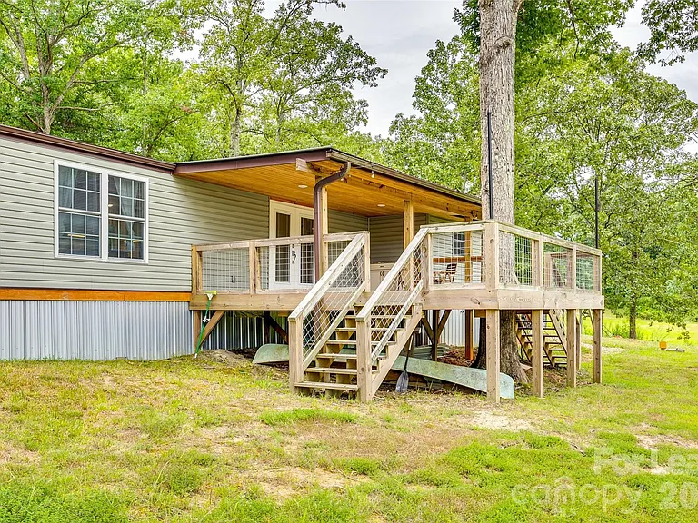 7274 Charlotte Hwy — Photo 22