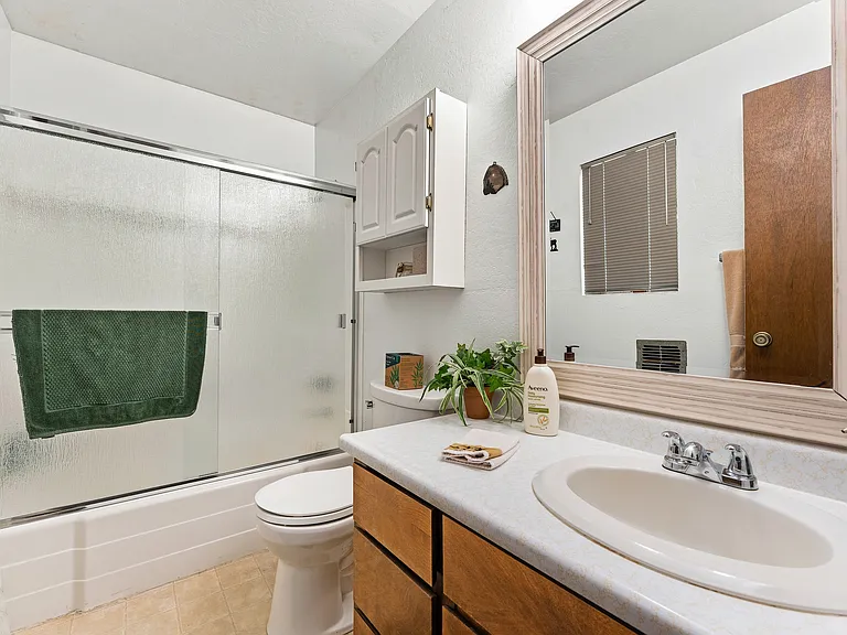 15641 Conifer Dr — Photo 9