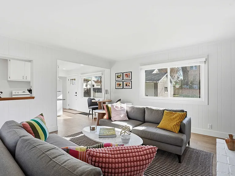 W Park Hill Ave — Photo 17