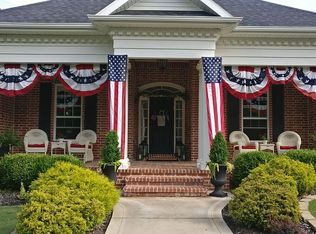 15324 Lakeway Dr, Rogers, AR 72756