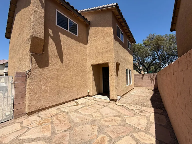 8306 Golden Amber St — Photo 14