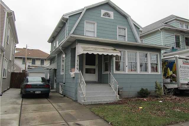 1st image of 139 Tacoma Ave