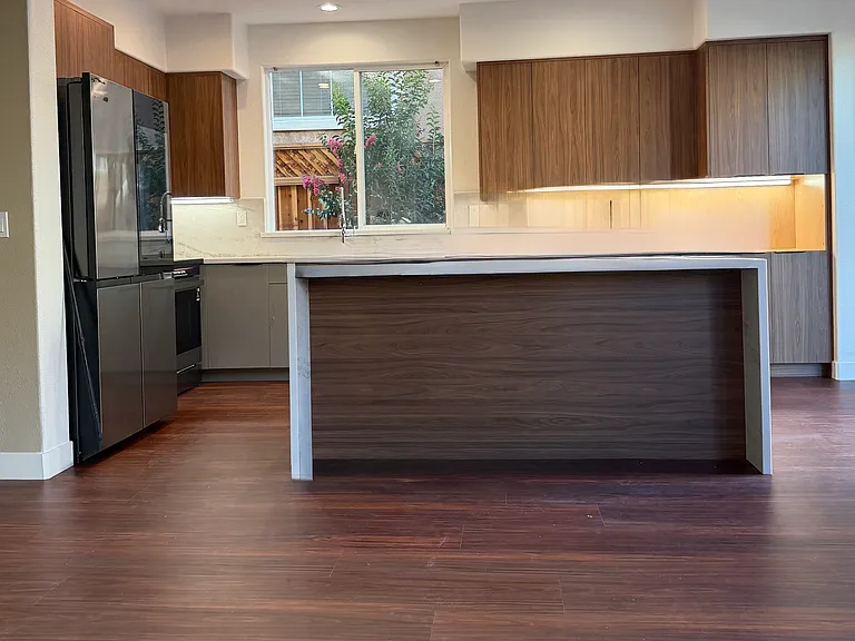 8922 Del Rio Cir — Photo 8