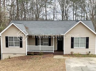 194 Valley Dr, Stockbridge, GA