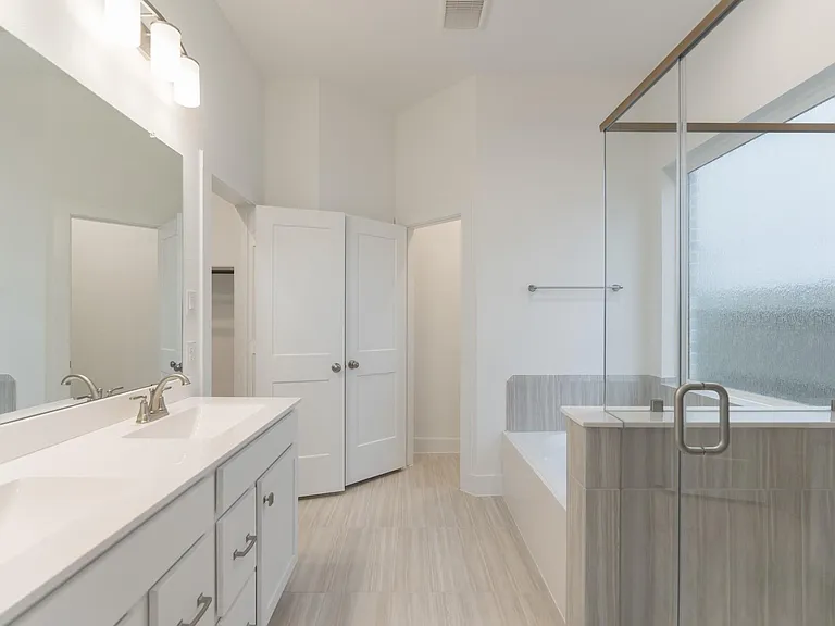 10747 Pine Pink — Photo 15