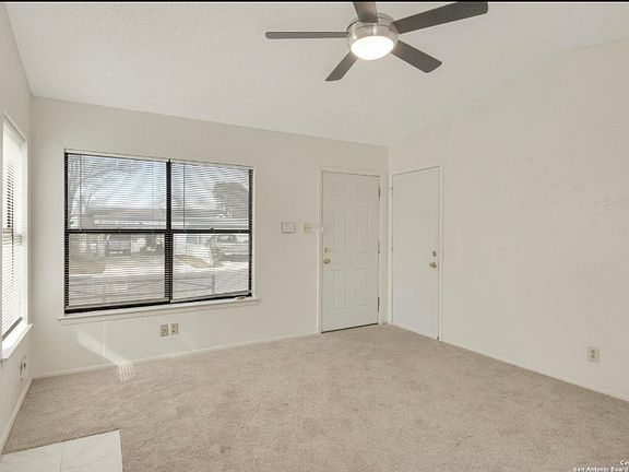 4th image of 1422 Churing Dr