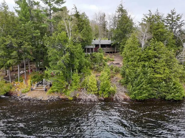 187 Corral Post Ln, Wollaston, ON K0L 1P0