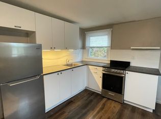 (Undisclosed Address), Deer Park, NY 11729