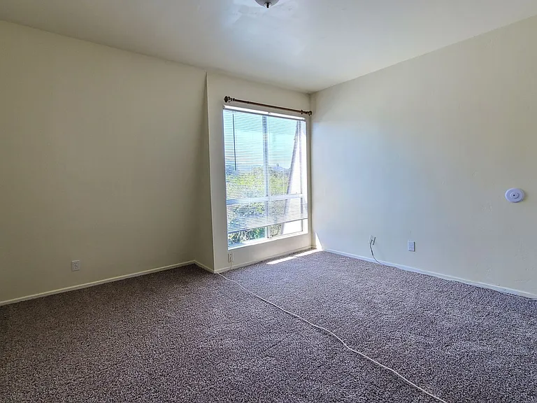 677 Morro St — Photo 12