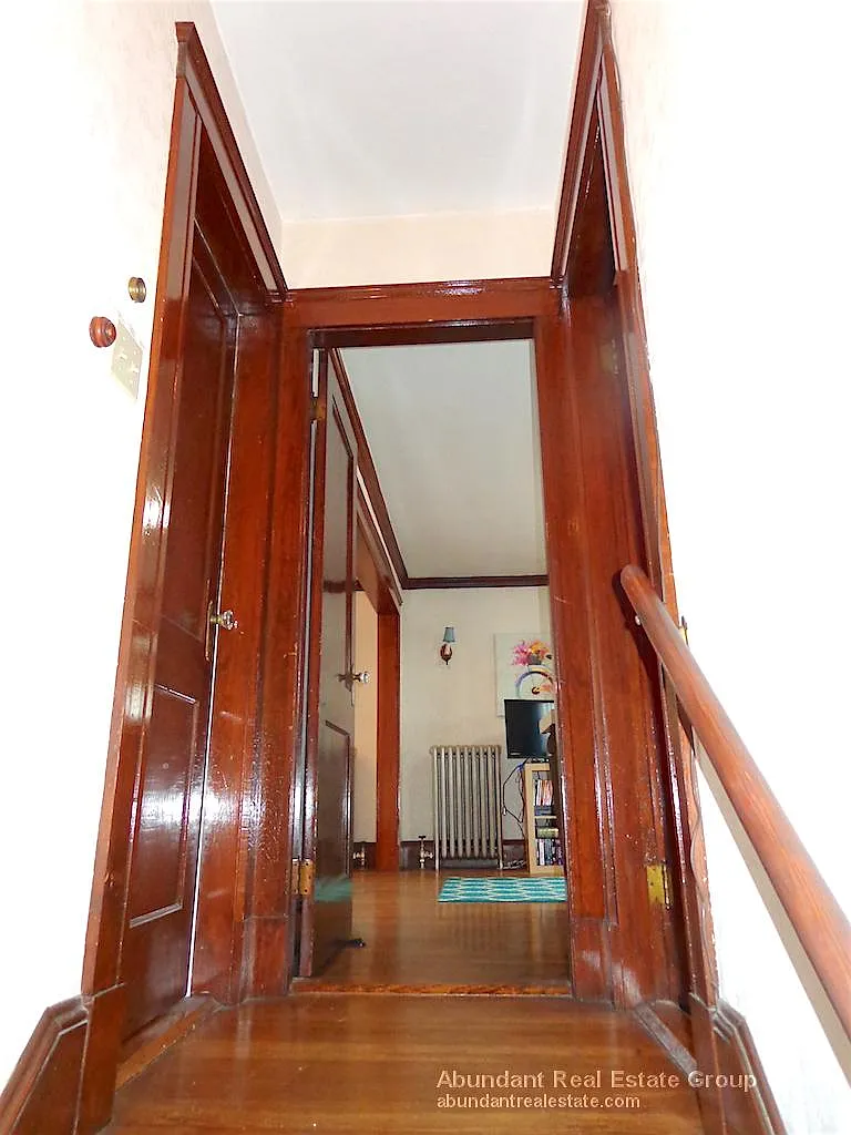 2 bed, 1.0 bath, 1200 sqft, $2,150 — Photo 4
