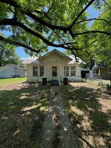 409 E College St, Leonard, TX, 75452