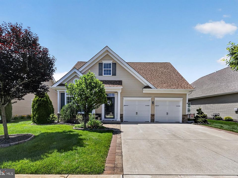 1st image of 127 Weatherby Ln