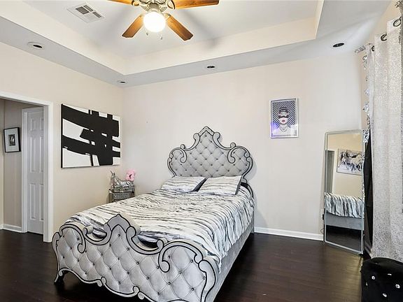 5th image of 4516 Jeanne Marie Pl